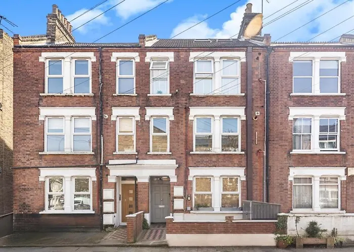 Brilliant 2 Bed Apartment - 2 The Southwell